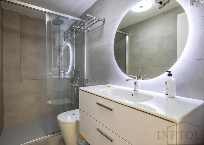 Marysol Inftour 아파트 *